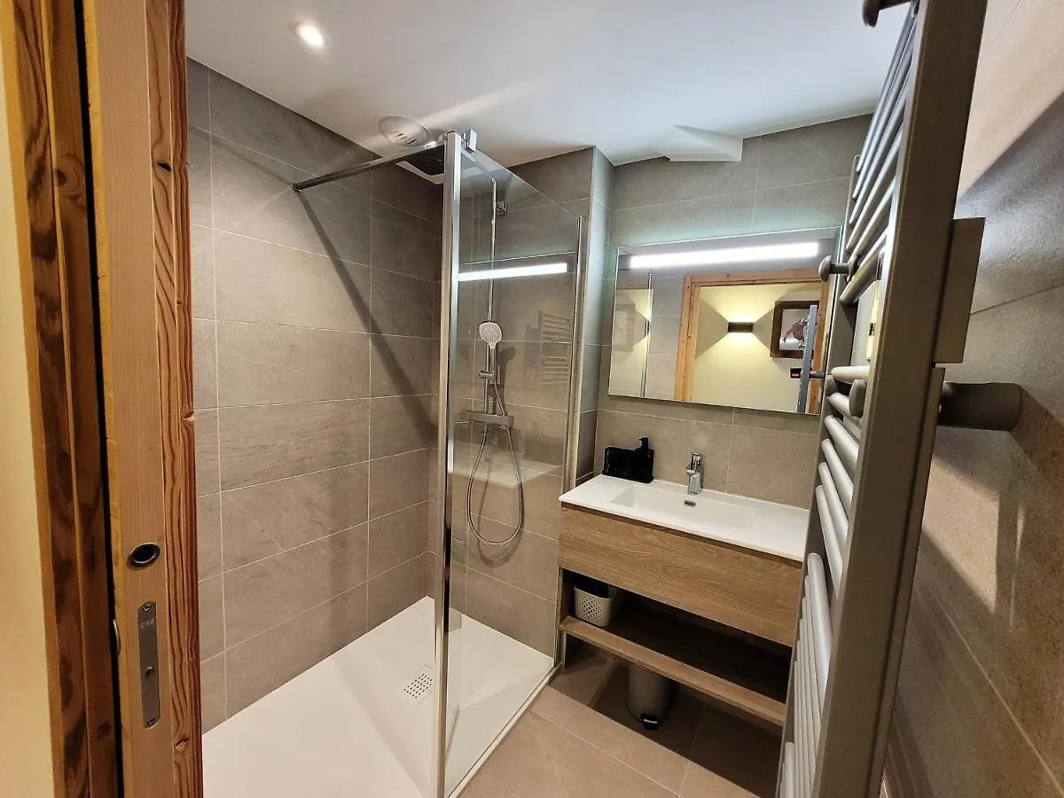 Appartement 4* Avec 2 Suites, Balcon, Garage, Acces Rapide Aux Pistes, Wifi - Fr-1-598-139 Les Gets Apartment